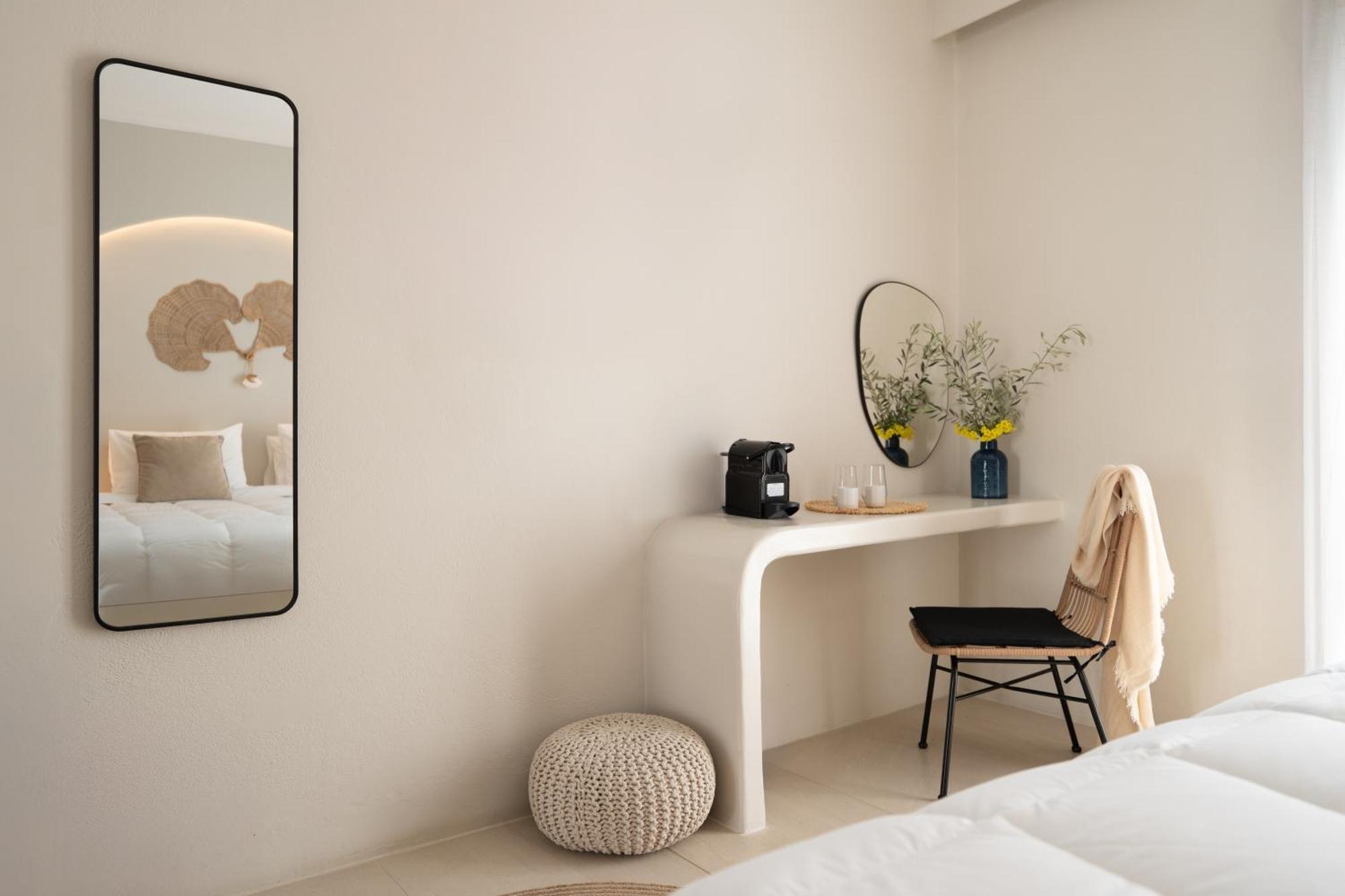 Paridian Elegant Living Hotel Páros Buitenkant foto